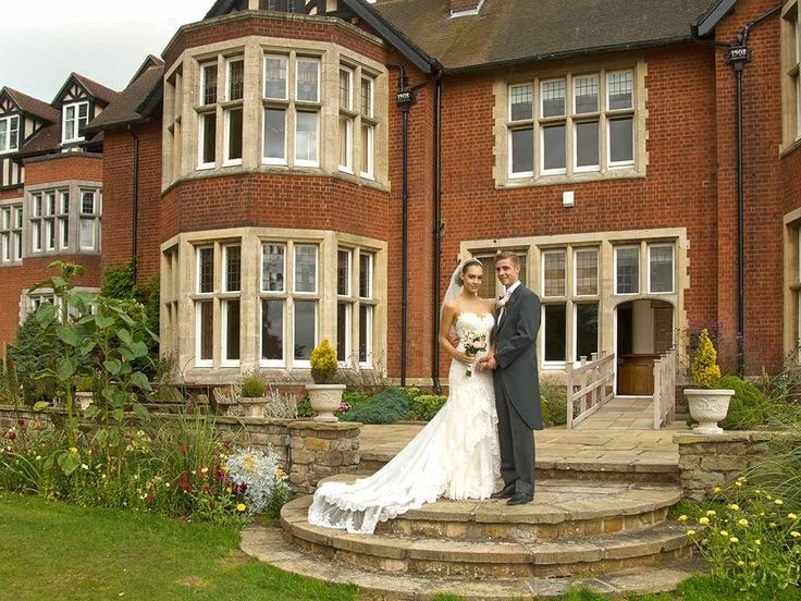Wedding ceremony at The Vale of Belvoir